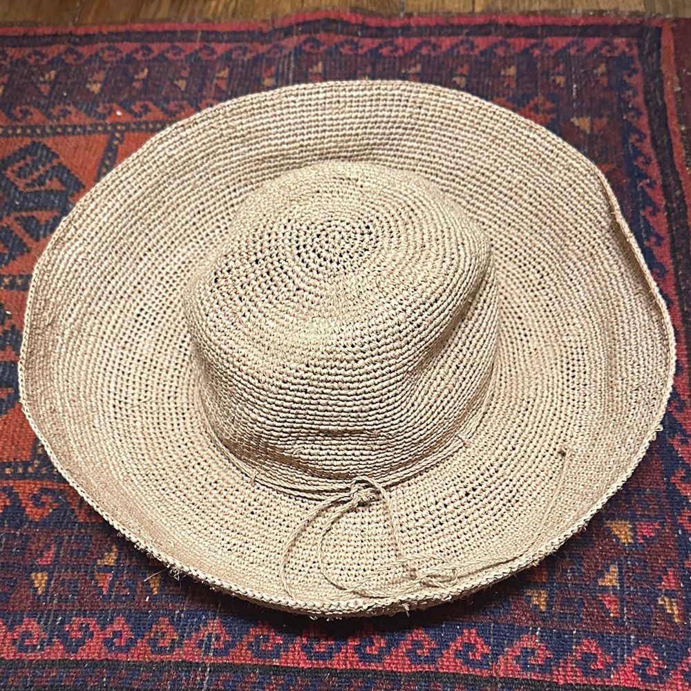 Helen Kaminski Raffa Hat